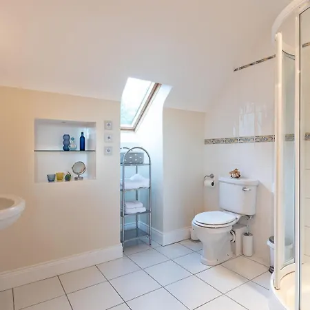 A Split-level Spacious With Sea & Mountain Views Holiday home Templenoe