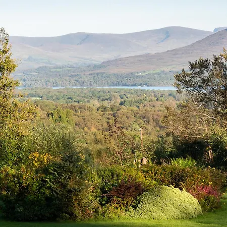 Stylish 4 Bedroom Overlooking Kenmare Bay Casa de Férias